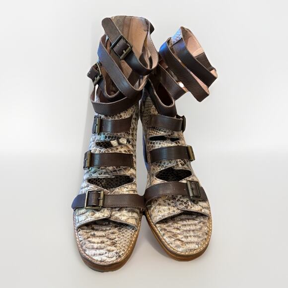 Vintage Foundry Co. Women's 10 Odessa Strappy Snakeskin Heeled Open Toe Shoe - Picture 2 of 9